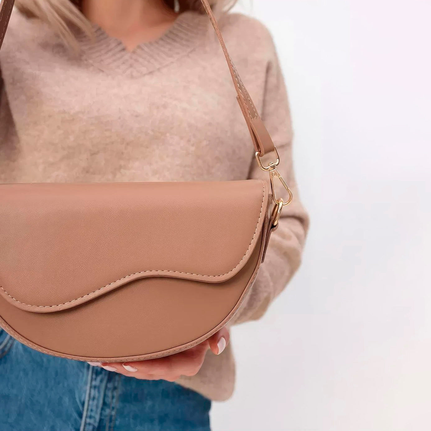 PDF & DXF Pattern Leather Halfmoon Bag